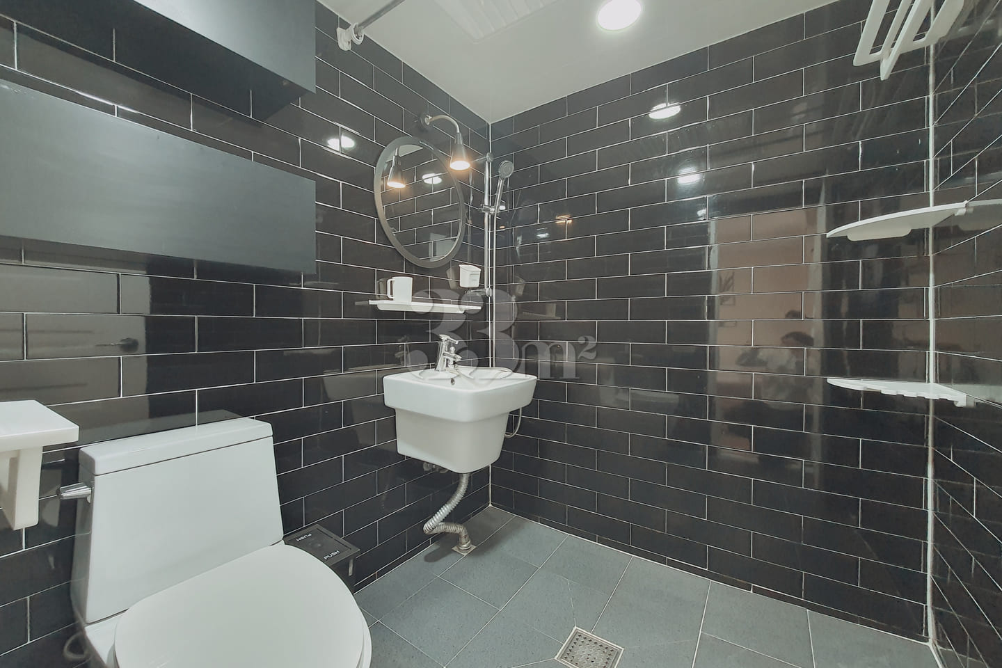 Yeoksam/Hanti/Bright and spacious room 8th image