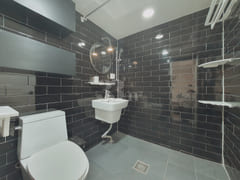 Yeoksam/Hanti/Bright and spacious room 8th image
