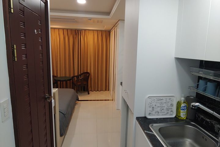 Popular and affordable studio apartments near 3th image