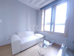 The hot 1.5-room apartment you and I shared 3th image