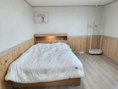 Newly Built Downtown Two-Room Unit A 0th image