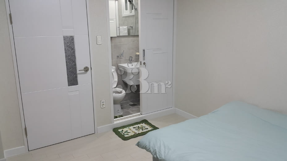 Clean 3-room apartment near Majang Station 7th image