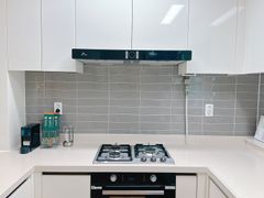 Gyeyang New Three-Room Apartment with Full Op 6th image