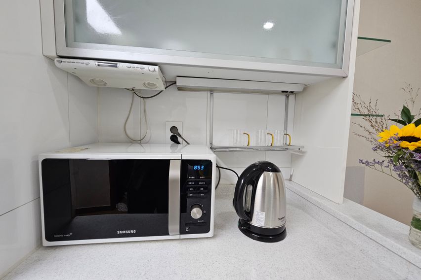 서현역, 방2개,거실