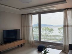 안산 반달섬 넓은3룸 1번째 이미지