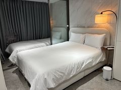P Seocho Gangnam Premium Full Option 1th image