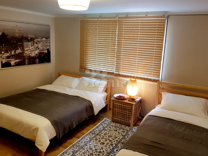 Cozy and comfortable room. 24th image