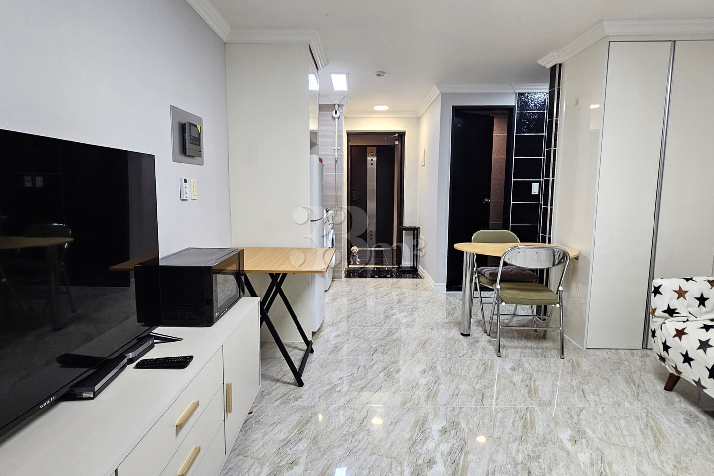 Busan Officetel Studio H 2th image