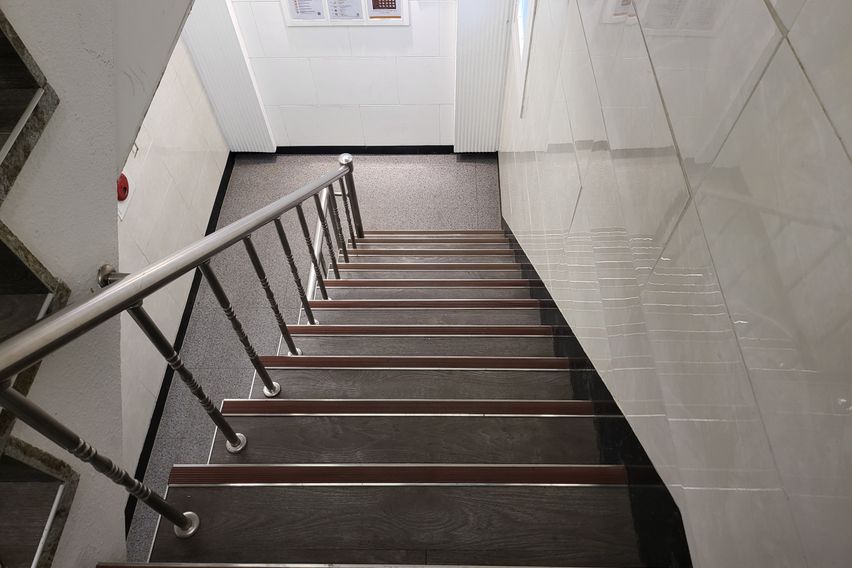 신촌3분홍대10분303