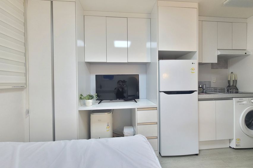 지하철4분#퀸#신축블루