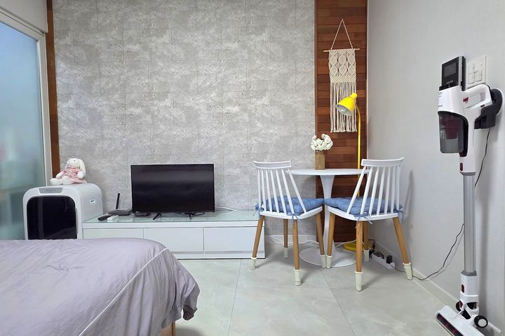 Cost-effective studio apartment with a separa 5th image
