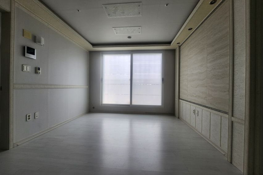 채광가득큰길가🚘방3 4번째 이미지